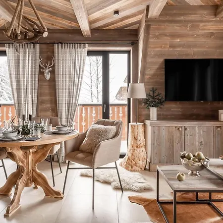 Sichlanskie Spanie Feriegård *